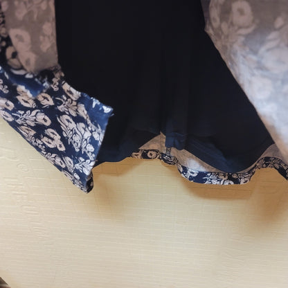 Westport Floral blue white womens size 18W skort Casual summer Pockets