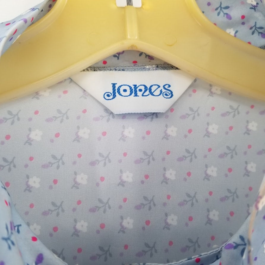Jones Vintage Blouse Shirt Top Polyester Medium/Large Tie Neck Long Sleeved Blue