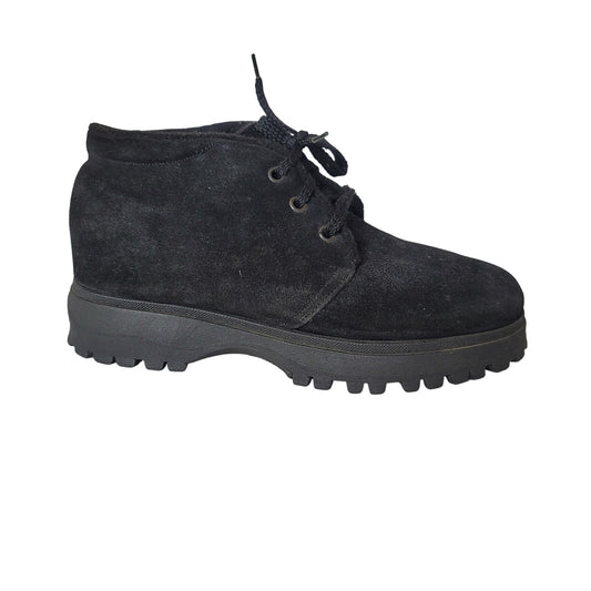 Booties Womens Classic Short Boots Suede Black 8.8 us / 39 EU Made Italy lace up