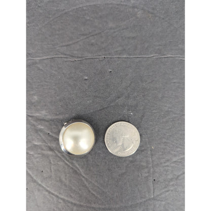 Vintage Cream Faux Pearl Silver Tone Clip On Earrings Classic Minimalist