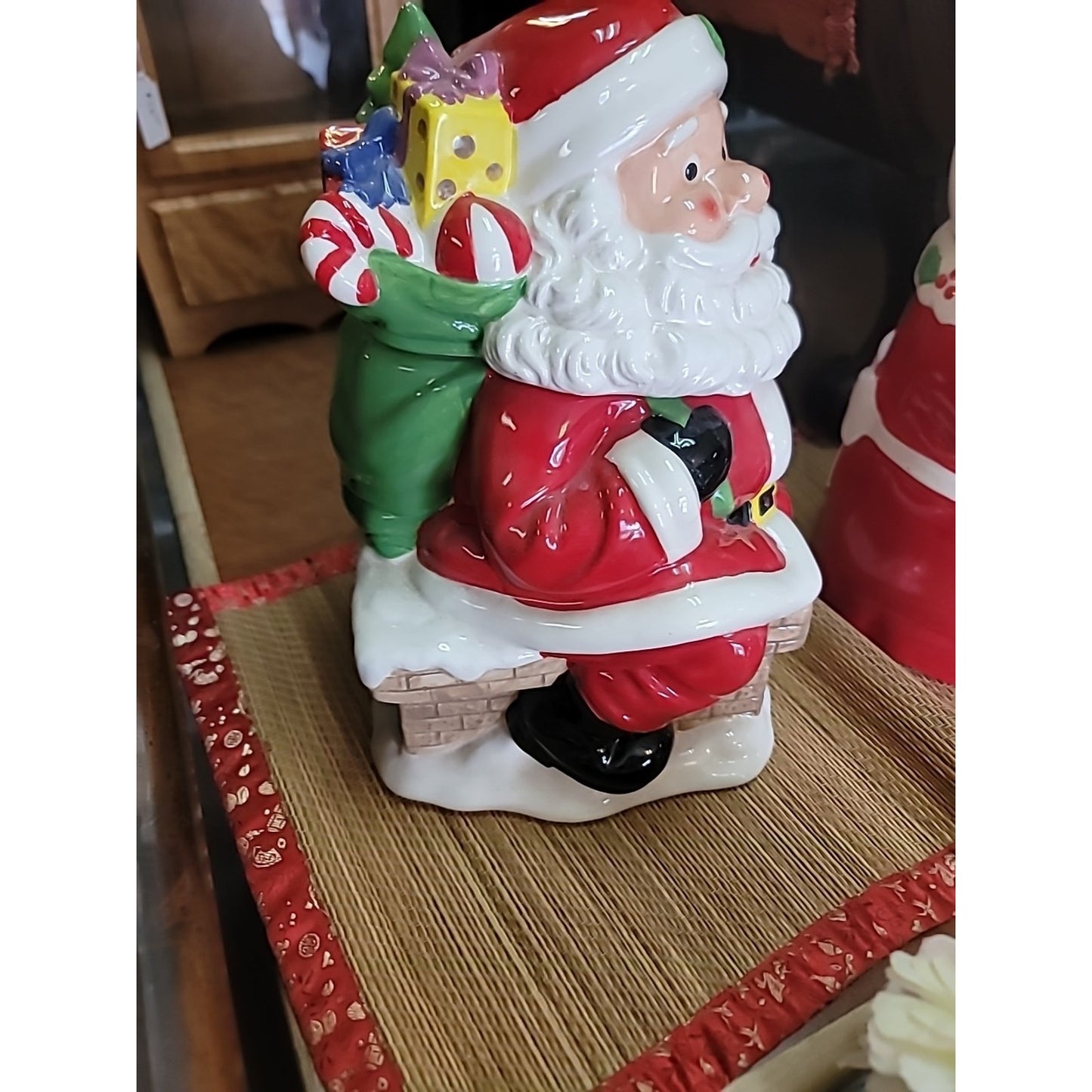 Cheryls Cookies Santa Claus on Chimney Christmas Cookie Jar Vintage