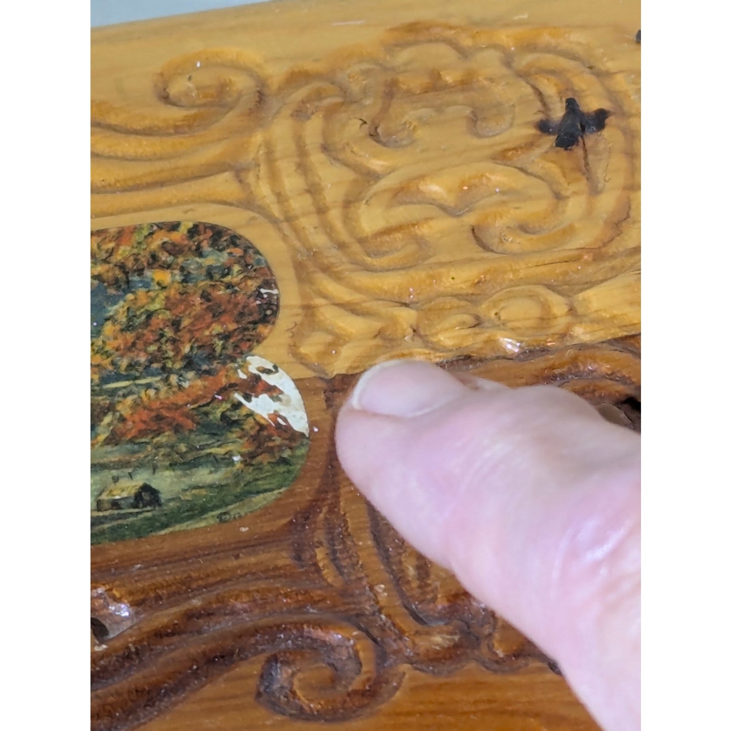 Vintage Carved Cedar Keepsake Box Footed Jewelry Stash Chest Rustic Lodge