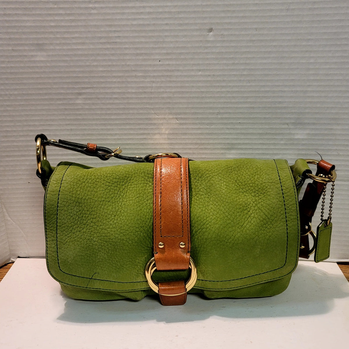 COACH Chelsea Y2K W Green Shoulder Bag Suede Carmel Leather Vintage Flap Front