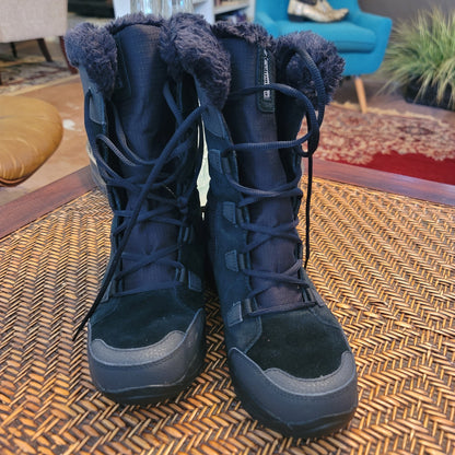 Columbia Ice Maiden Size 10 calf high lace front Furry lined Winter boots black