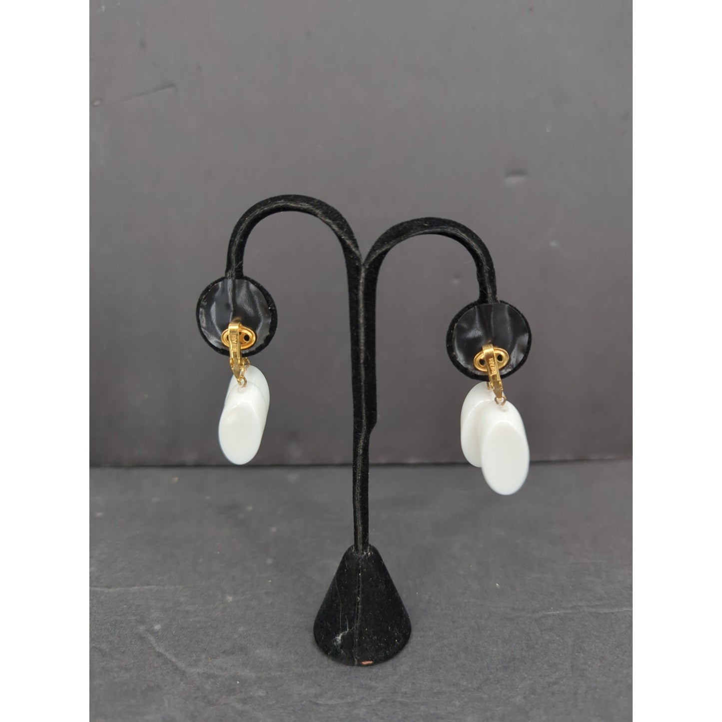 Vintage Trifari White and Black Modernist Clip On Earrings 1960s Glam Dangle