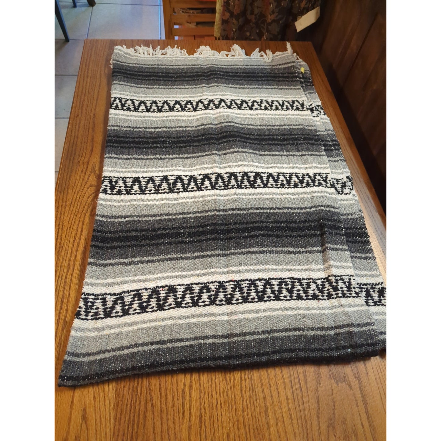 Authentic Handwoven El Paso Saddleblanket Co. Mexican Falsa Blanket Gray & Black