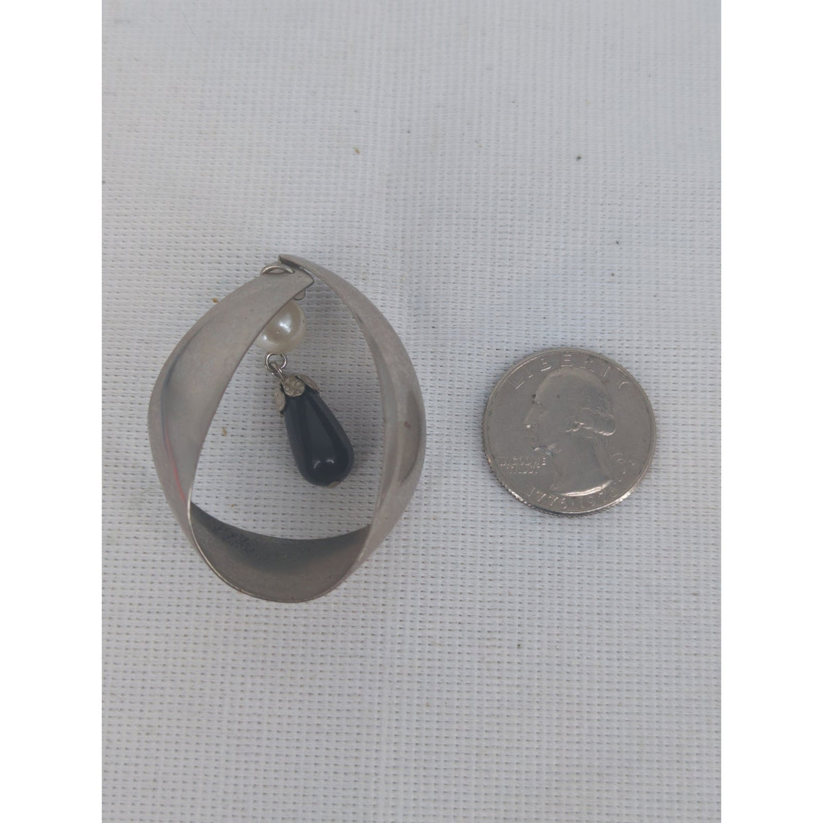 Vintage Swirl Hoop Earrings Silver-Tone Faux Pearl and Black Teardrop Dangle