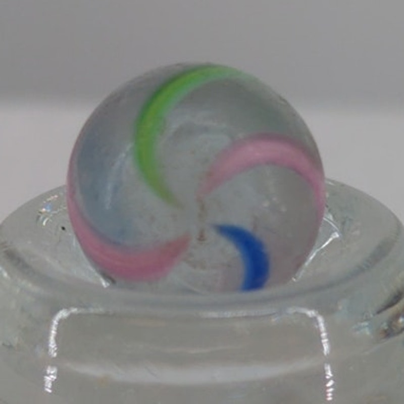 Antique German Ribbon Core Handmade Swirl Glass Marble 5/8" Toy Gem #BOXA4