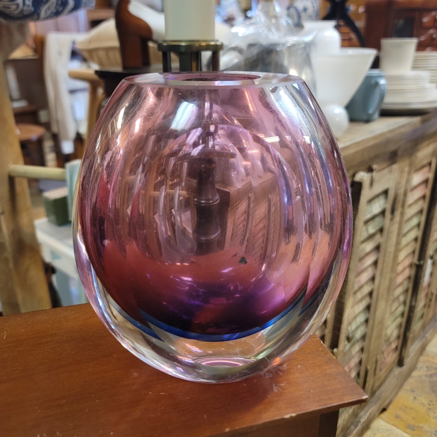 Fifth Avenue Crystal Sommerso Art Glass Vase purple gradation blue Heavy 7"