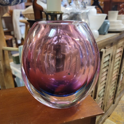 Fifth Avenue Crystal Sommerso Art Glass Vase purple gradation blue Heavy 7"