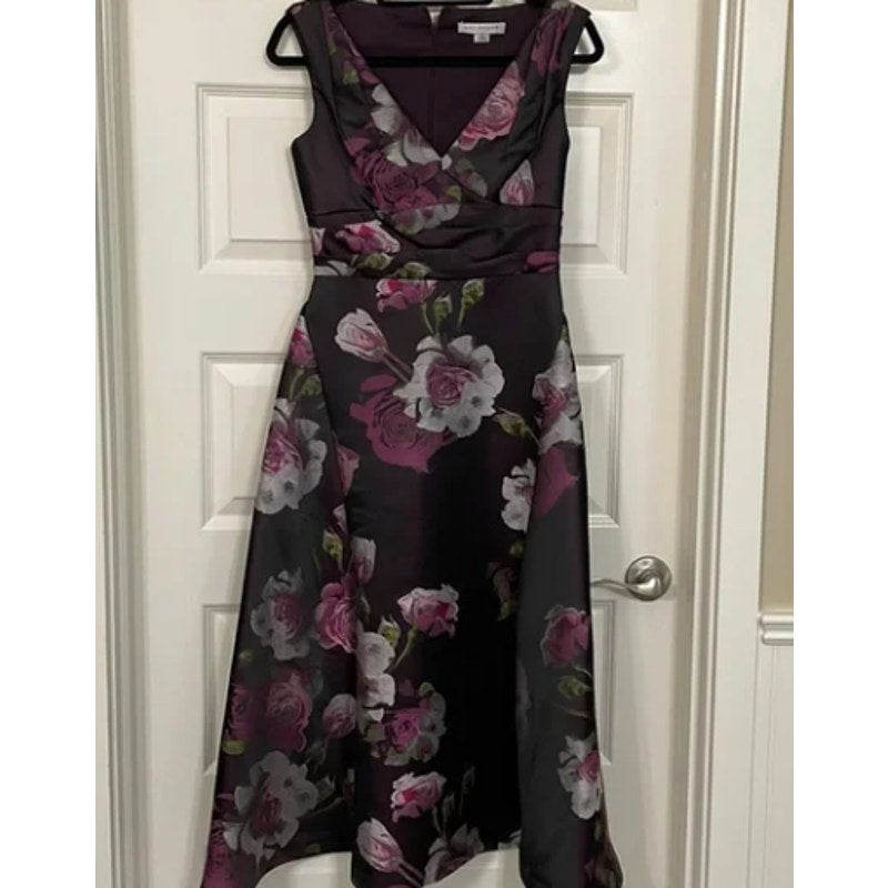 Kay Unger Size 4 Tea Length Midi Plum Floral Sleeveless Fit Flare cocktail DRESS