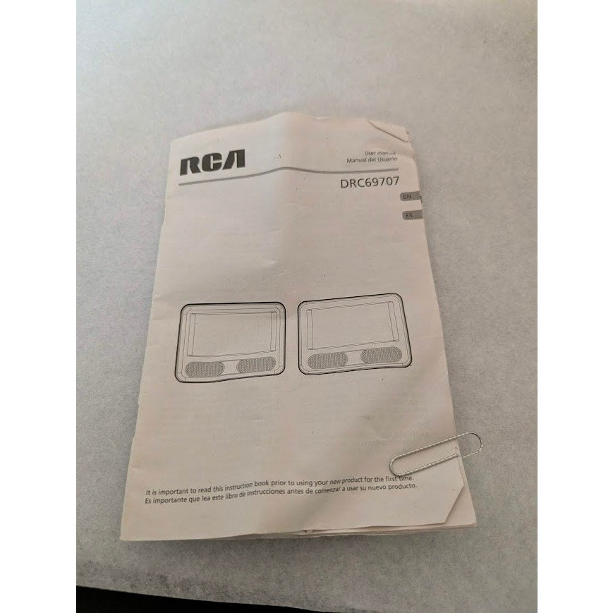 RCA drc69707 PAIR of dvd Player w/Denali storage bag 9" Mobile Dual Screen