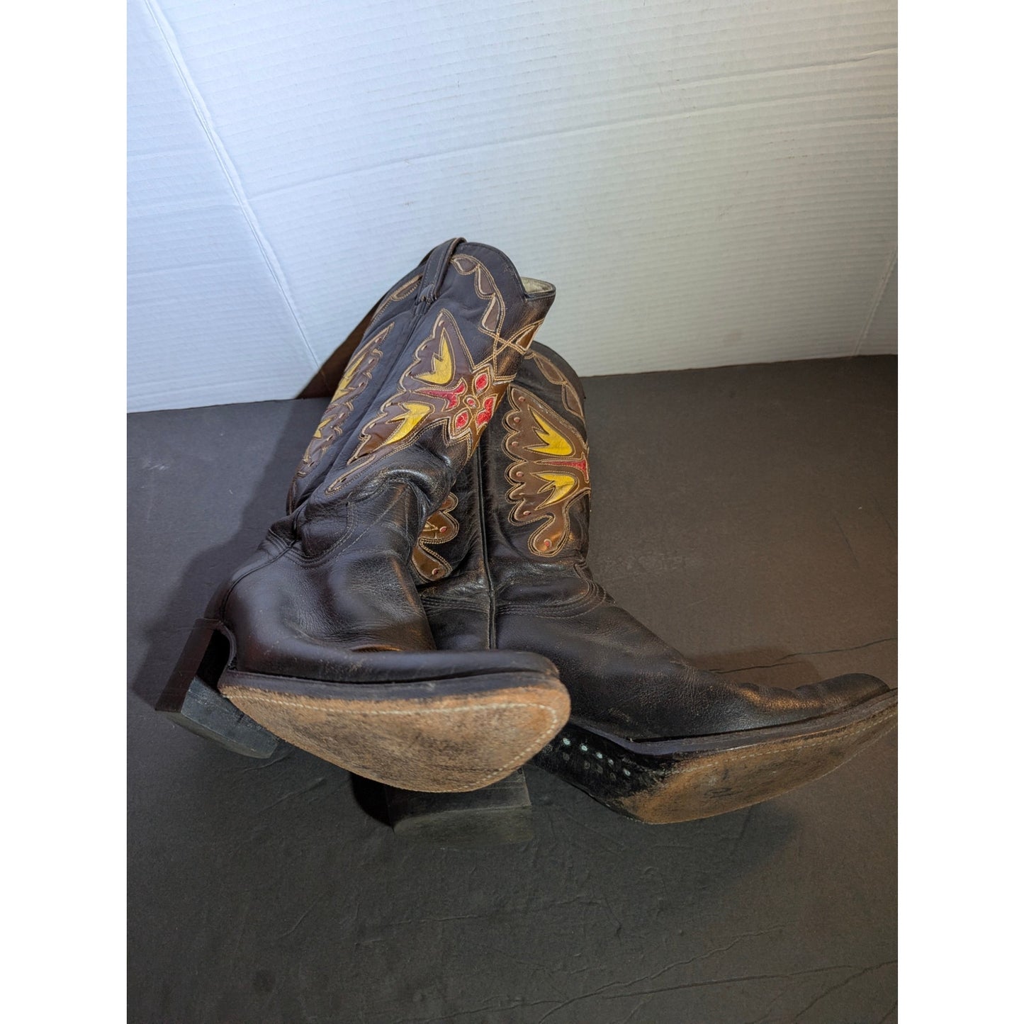Texas Boot Co. 80's Cowboy boots Size 8.5 D Leather butterfly Style M99