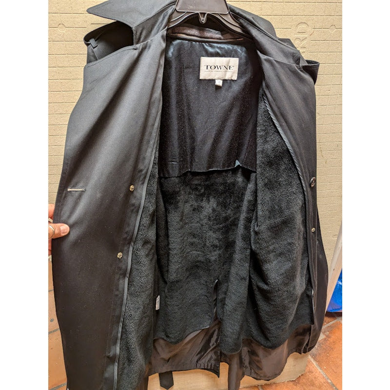 Towne by London Fog Size 42 Trench Coat Zipped in LIner with Belt charcoal Gray
