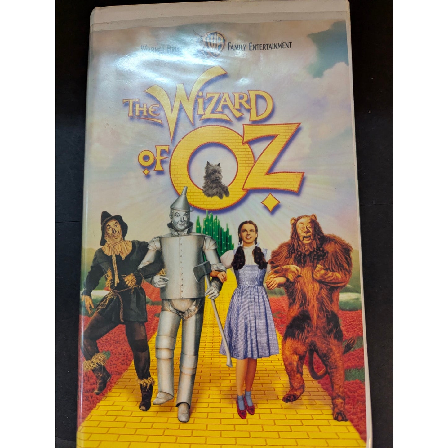 Vintage The Wizard of Oz Warner Home Video Clamshell VHS Tape Classic Movie
