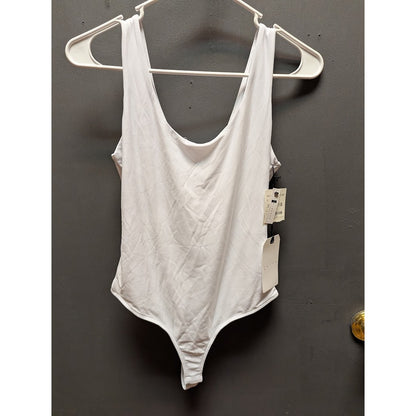 Leith Women's Small Solid White Scoop Neck Bodysuit NWT Thong Casual Layering