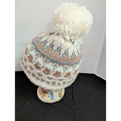 Vince Camuto One size knit beanie ski apris cap winter pompom hat