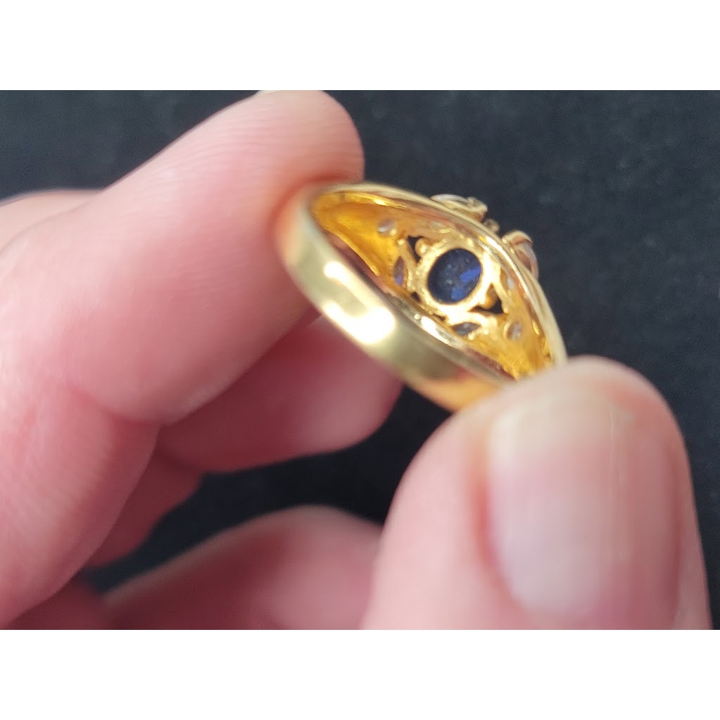 Vintage PD Premier Designs Blue Sapphire Glass Ring Size 7.5 Retro Glam Jewelry