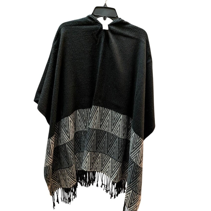 One Size Black Gray Silver Knit Fringe Sweater Poncho Cape Boho Chic Wrap
