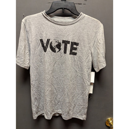T&B Vote Graphic Tee Gray Crew Neck Heritage Casual Everyday T-Shirt Juniors XL