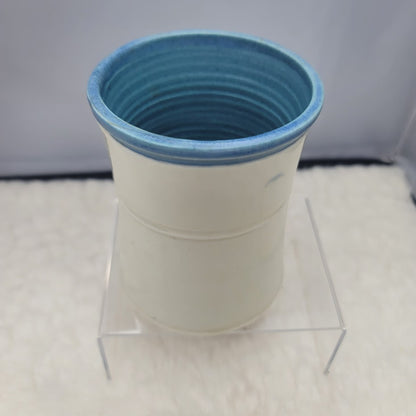 Wakulla Clay '86 Handmade Art Studio Pottery Vase Tumbler White Blue Sea shell