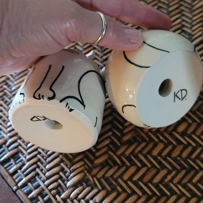 Karen Donleavy KD White Cat Cats Salt and Pepper Shakers Handpainted