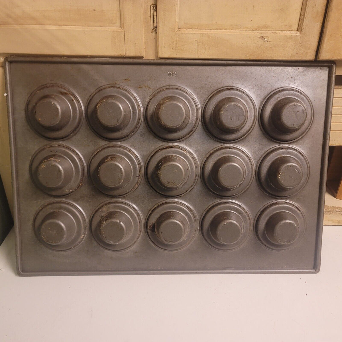 EKCO GLACO COMMERCIAL 15 slot CROWN MUFFIN PAN 20 gauge Aluminized Steel 18x27"