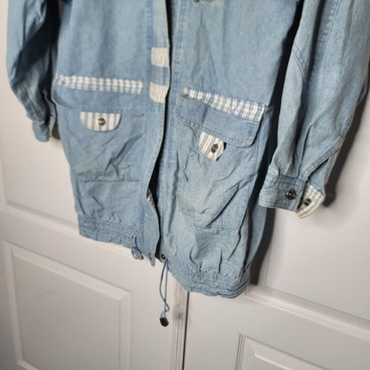 Vintage Size Medium East West Cotton light wash Oversized Denim Jacket 1980s