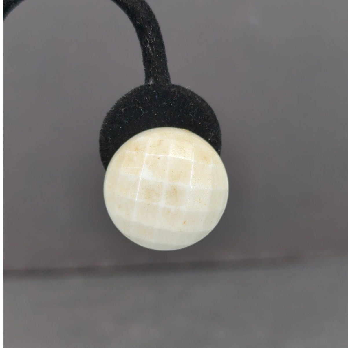 Vintage Cream Pearl Gold Tone Molded Geometric Grid Button Clip On Earrings