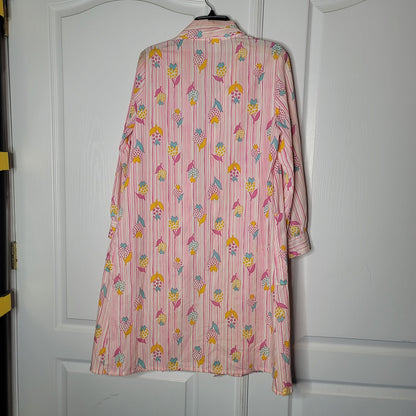 GAYMADE VINTAGE Pink Flowers funky Housecoat Dress Duster Pockets MED/LARGE