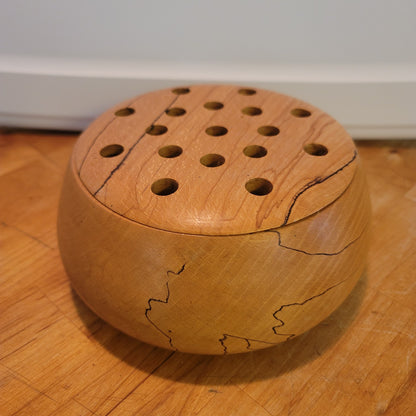 Handmade Round Spalted Wood flower box potpourri Lid bowl footed FROG Pomander