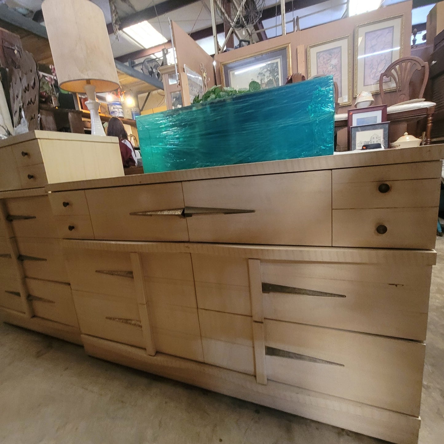 SECONDHAND SANDIES: 3 pc. Bedroom set Natural Vintage yellow. All wood. Perfect for Painting