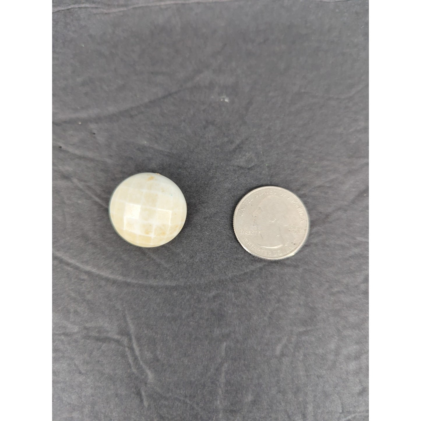 Vintage Cream Pearl Gold Tone Molded Geometric Grid Button Clip On Earrings