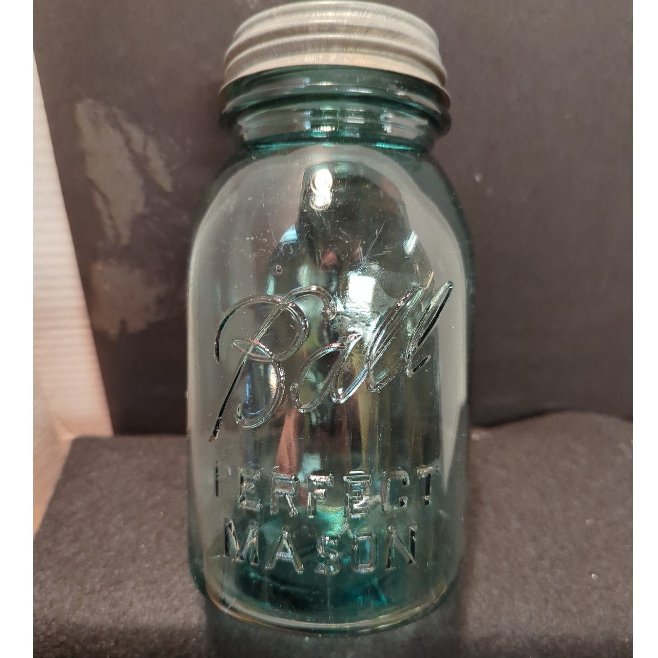 BALL Perfect Mason vintage blue canning jar Quart Aqua w/ zinc lid 1923-33