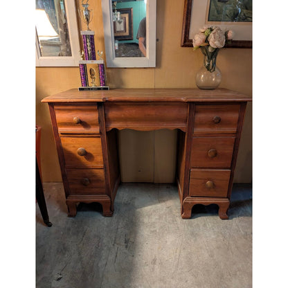 SECONDHAND SANDIES: 6 Drawer Petite Kneehole Desk Vanity
