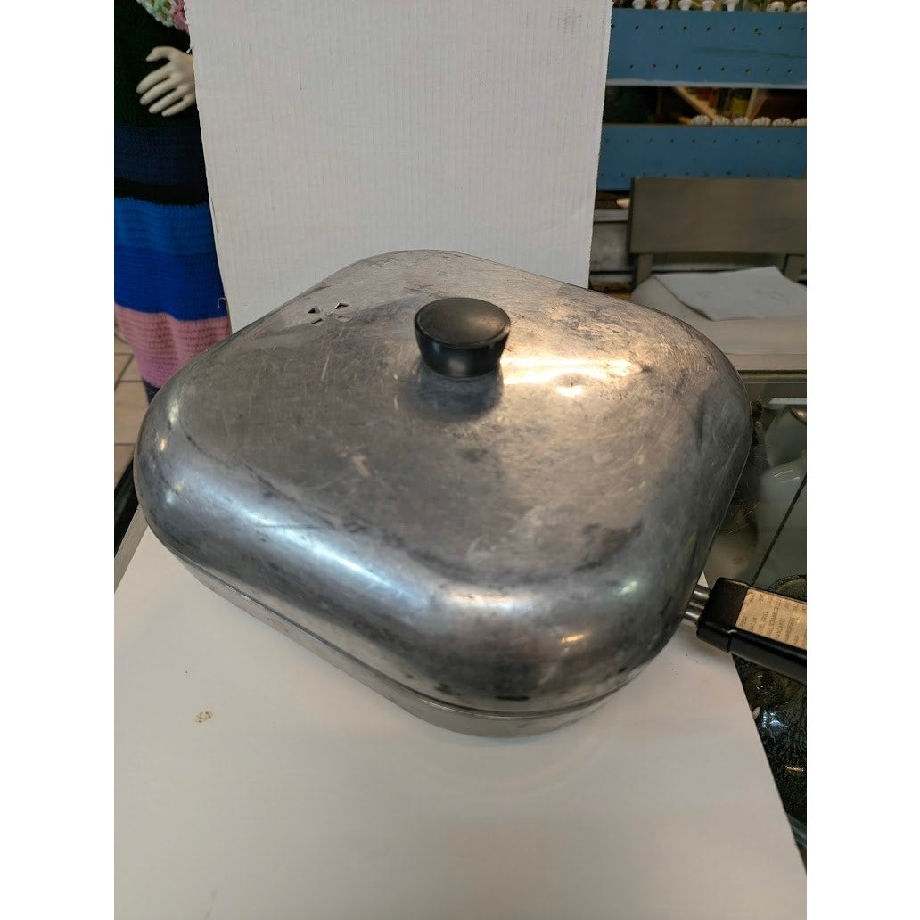 Vintage Sunbeam Electric Skillet Industrial MCM Square Cast Aluminum Fry Pan