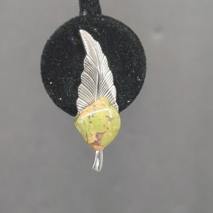 Vintage Unakite Silver Tone Leaf Clip On Earrings Southwestern Retro