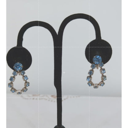 Vintage Blue Rhinestone Silvertone Loop Dangle Screw back Earrings Subtle