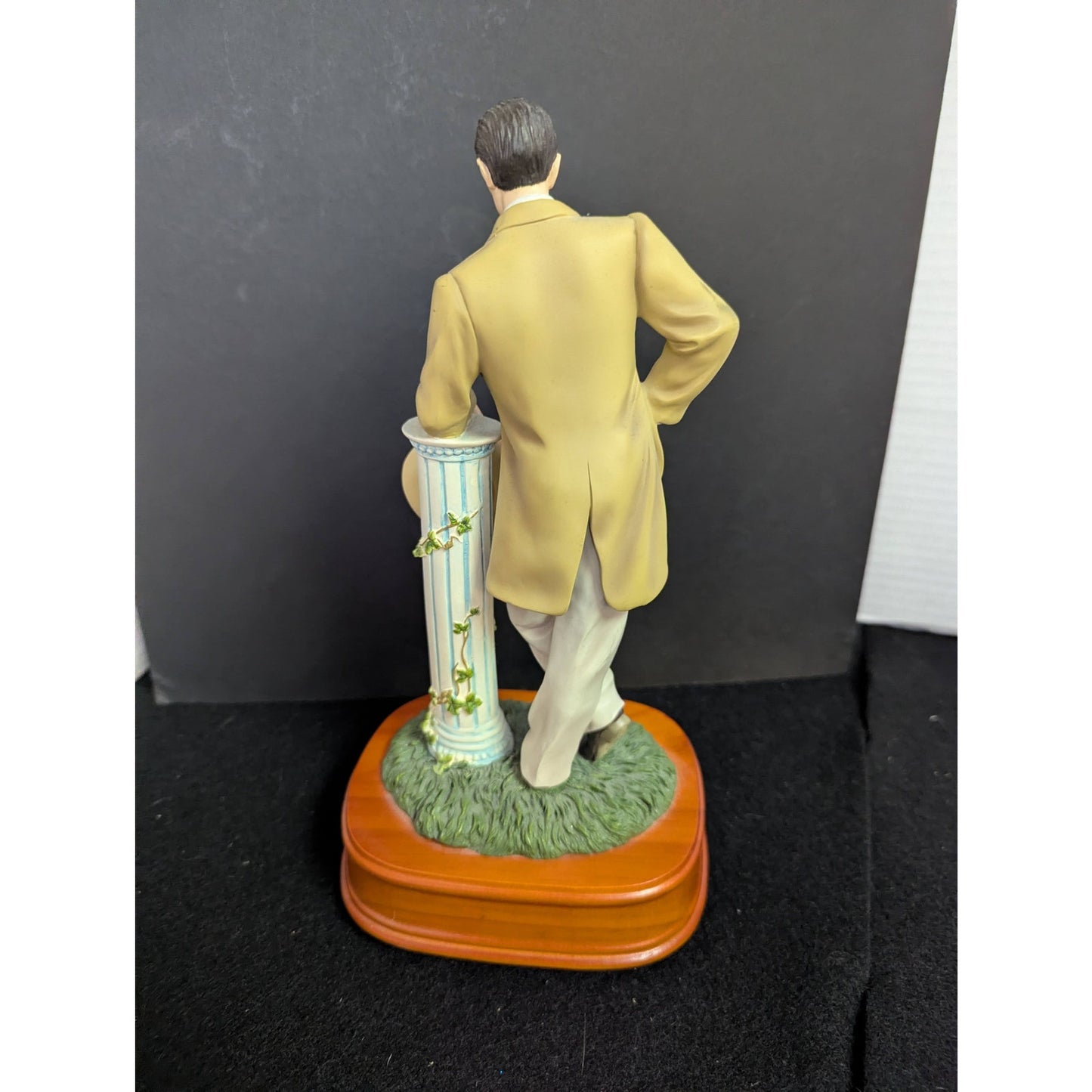 Vintage Kitschy Gone With The Wind Rhett Butler Musical Figurine
