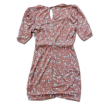 NEW All In Favor V-Neck Side Ruche Pullover Dress Sz Medium in Peach White Ditzy
