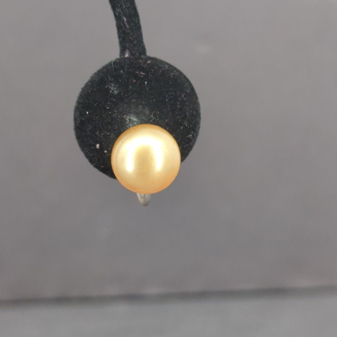 Vintage White Cream Faux Pearl Solitaire Screw Back Earrings Mid Century Retro