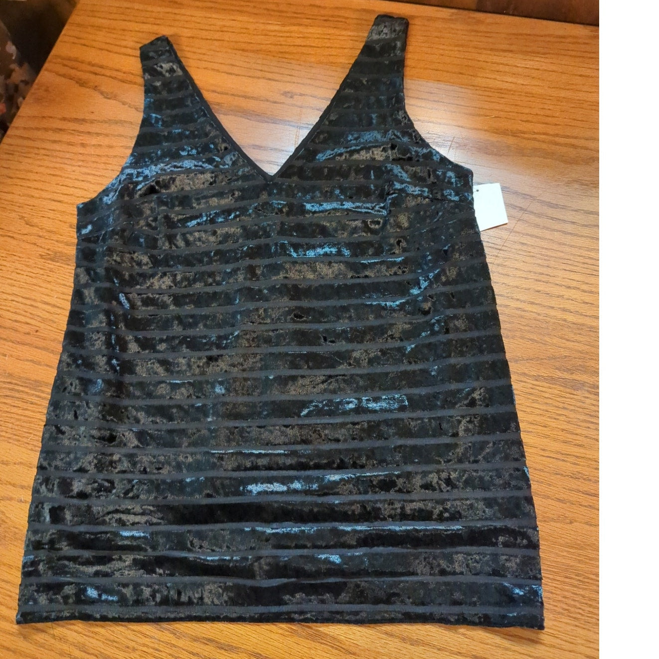 .Chelsea28 Black Burnout Velvet Striped V-Neck Tank Top Size XS NEW