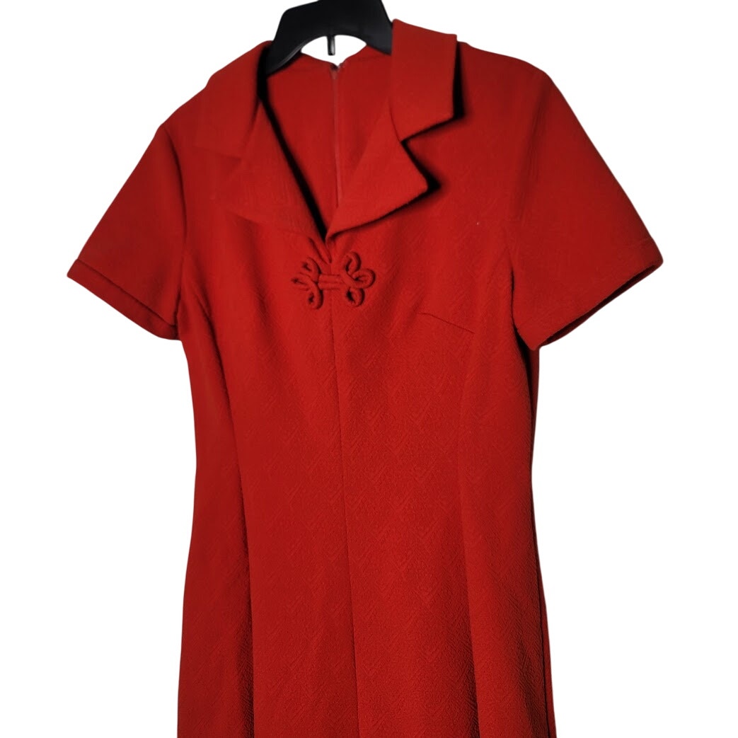 1960s LARGE/XL Vintage Polyester Red Fit Flare Dress Short Sleeve Union Textured