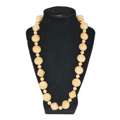 Vintage Mid Century Cream Marbled Disc Statement Necklace 16 Inch