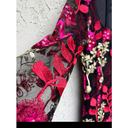 Alexia Admor Floral Overlay black red Dress Size 2 Embroidery gold Cocktail NEW