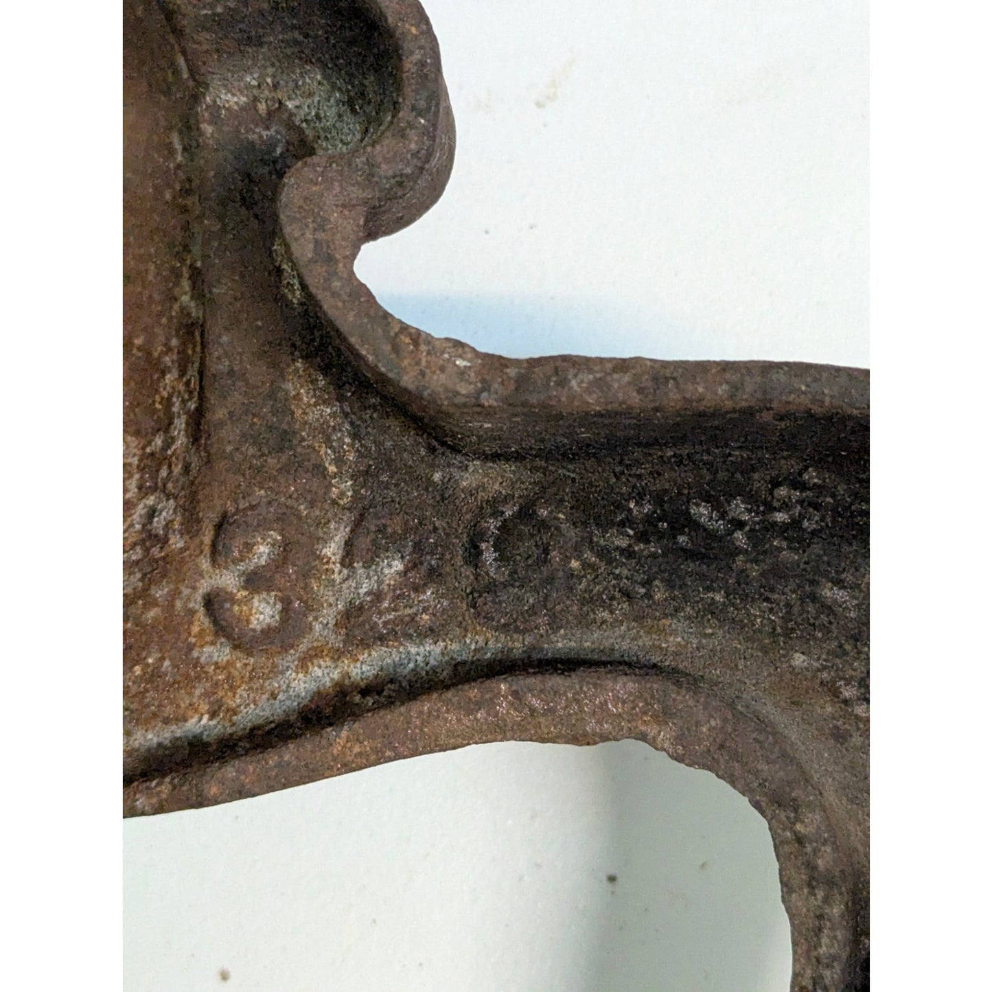 Antique Cast Iron Ring Top Andirons Firedogs Arts & Crafts / Mission Style Pair