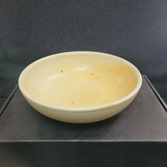 Art pottery bowl Signed Susan Yellow Cereal 6" wide x 2" deep handmade