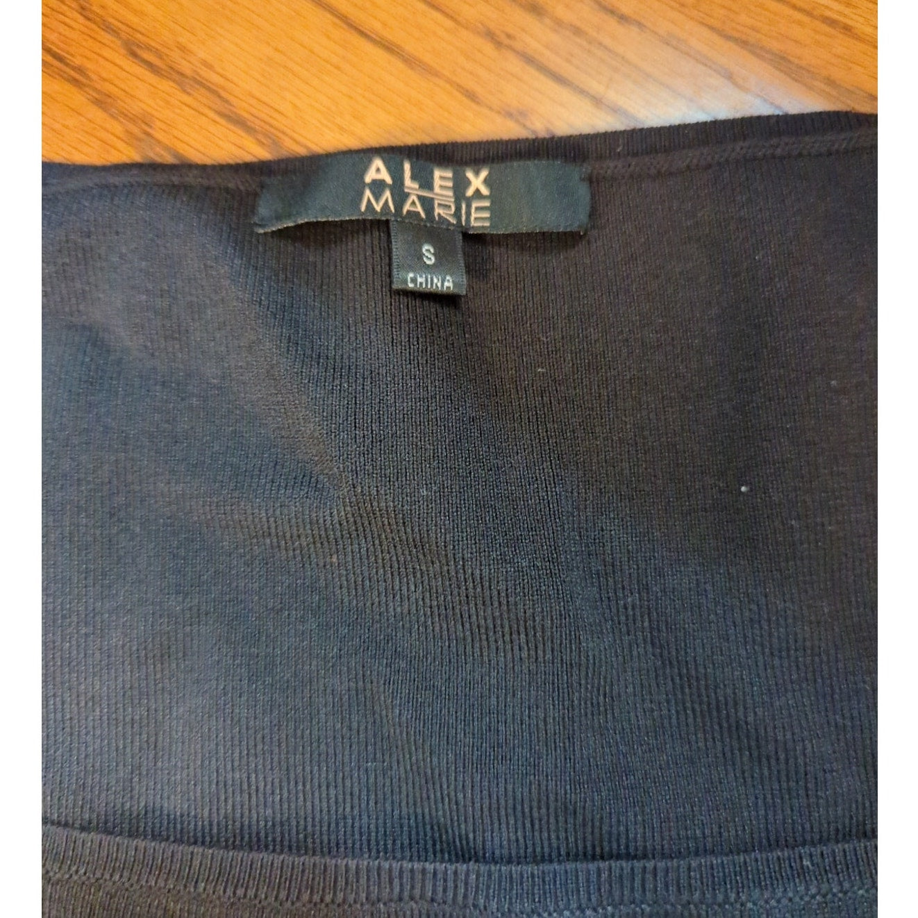 Alex Marie Black Silk Blend Square Neck Cap Sleeve Top Size Small Career