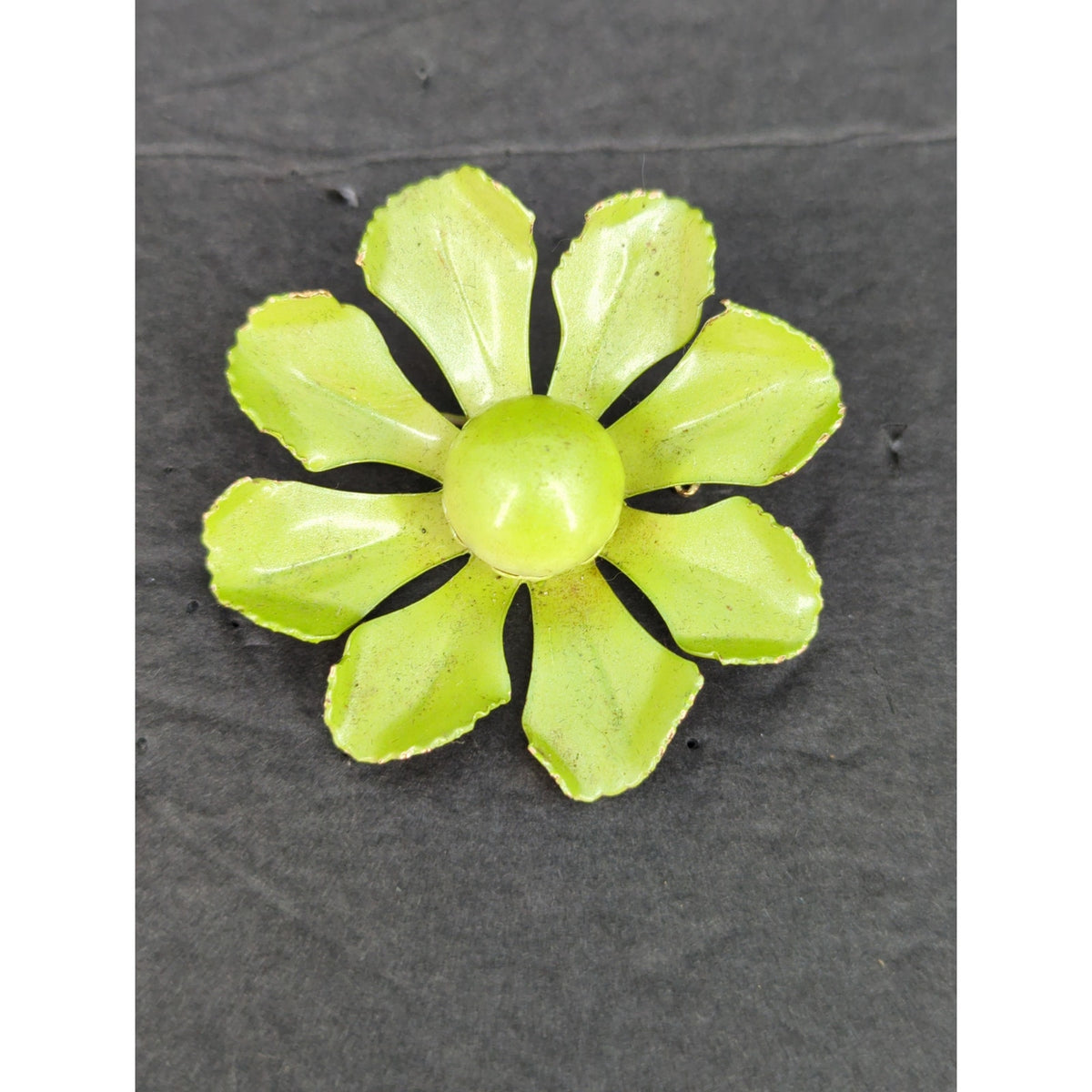 Vintage Enamel Flower Brooch Pin Chartreuse Lime Green Gold Tone Retro