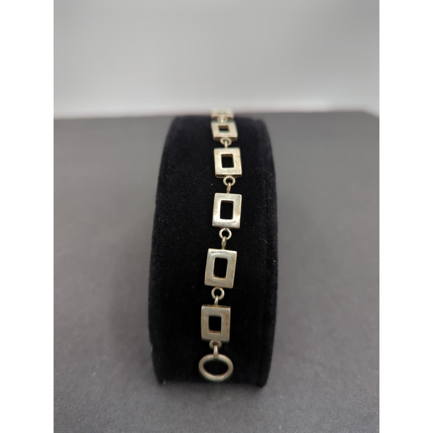 Vintage Minimalist Rectangular Silver-Tone Open Square Geometric Link Bracelet